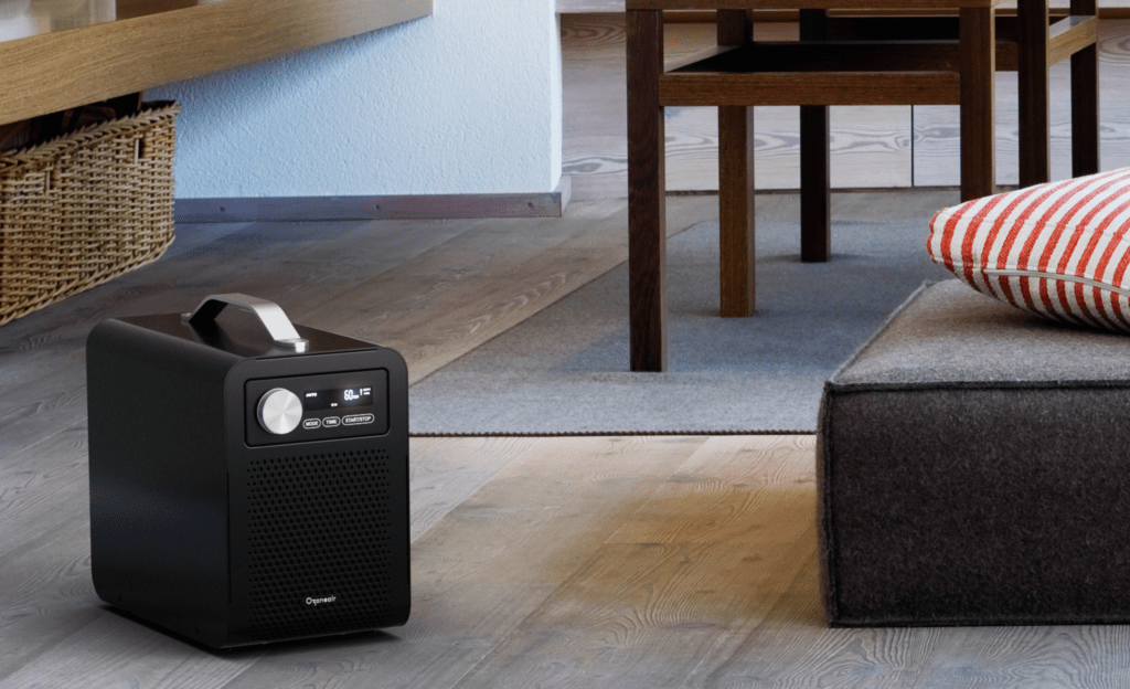 Ozoneair är en ozongenerator som använder flera samverkande teknik för överlägsen prestanda.